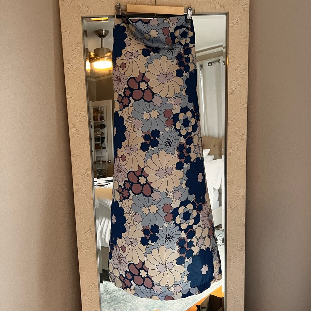 Zara strapless midi dress size small